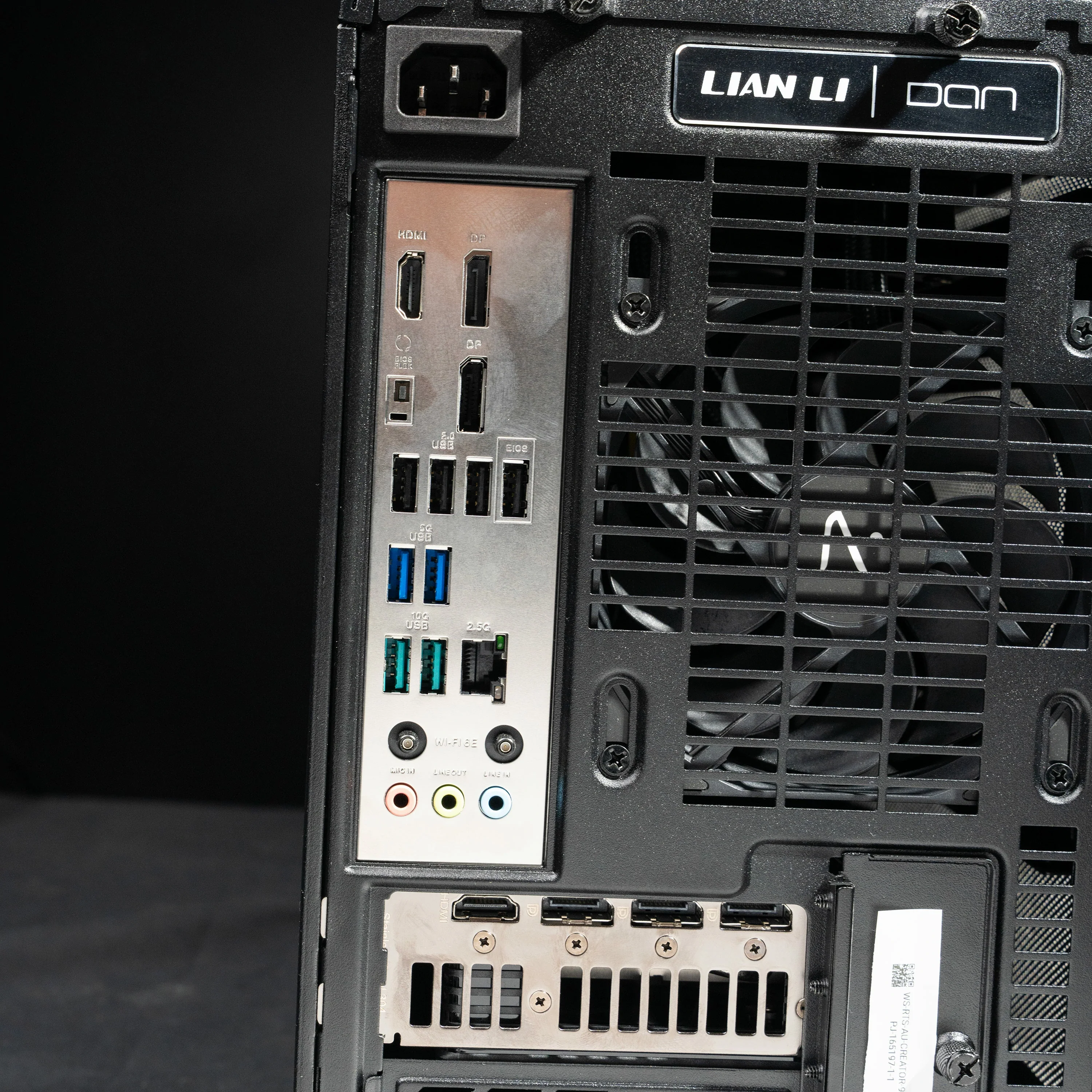 CREATOR A3 / R7 9700X | RTX 5070 | 32GB RAM - Image 4