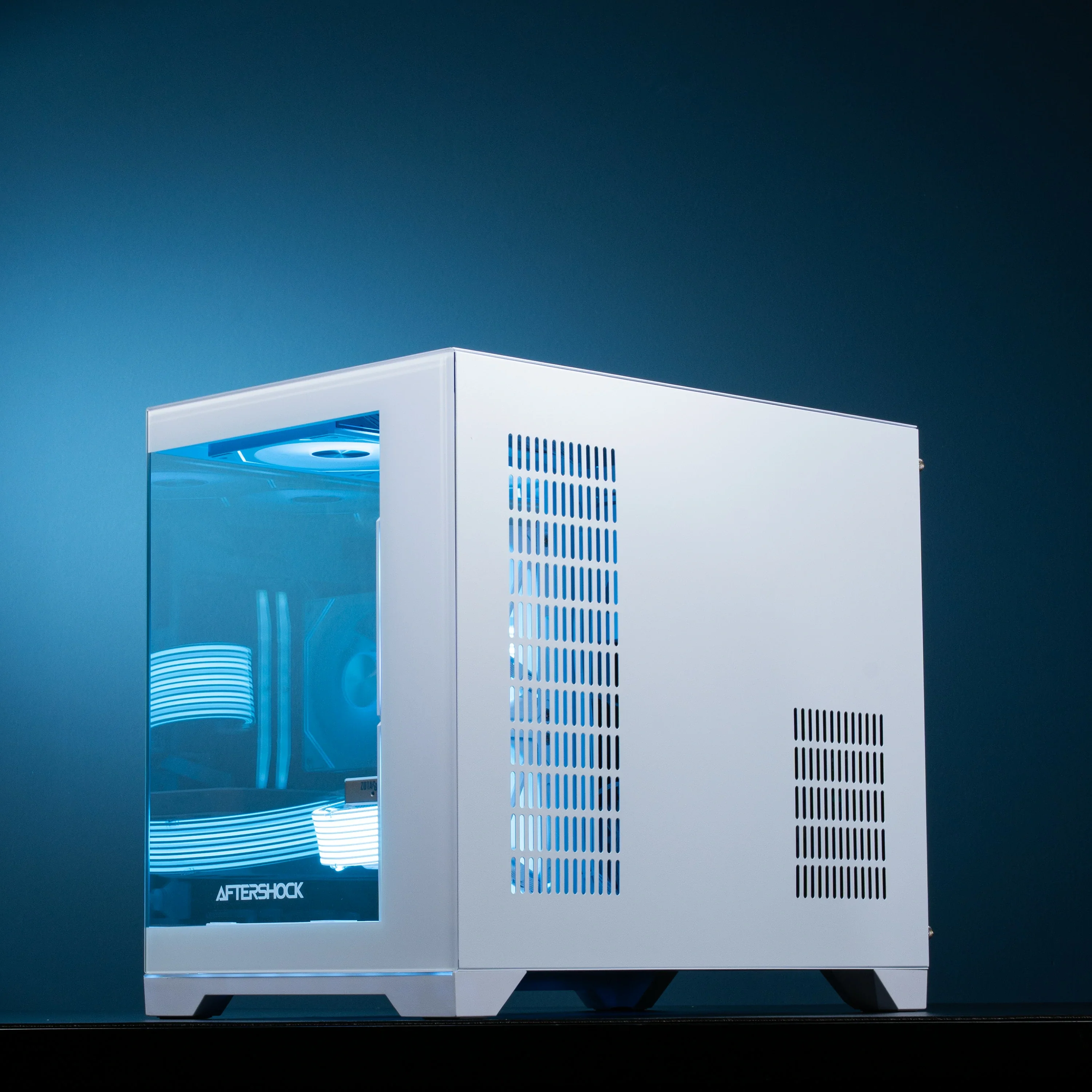 ZEAL MINI : LVL 8  / R7 7700 | RTX 5070TI | 32GB RAM - Image 14
